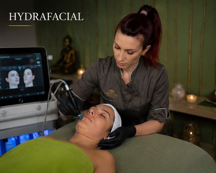 Hydrafacial Craiova – curățare facială profesională Tratament Hydrafacial la Claire Beauty Craiova